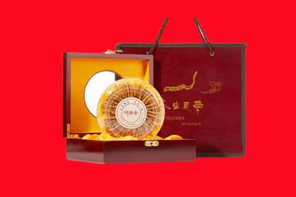 收购资讯:江门回收冬虫夏草是按克吗